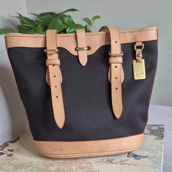 Other - Classic Black and Tan Tote Bag